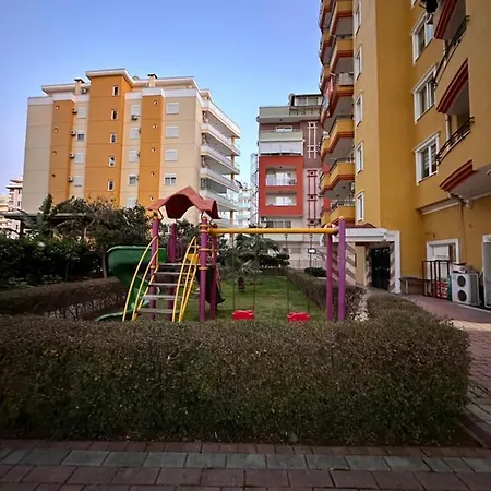 Apartment With Pool Alanya