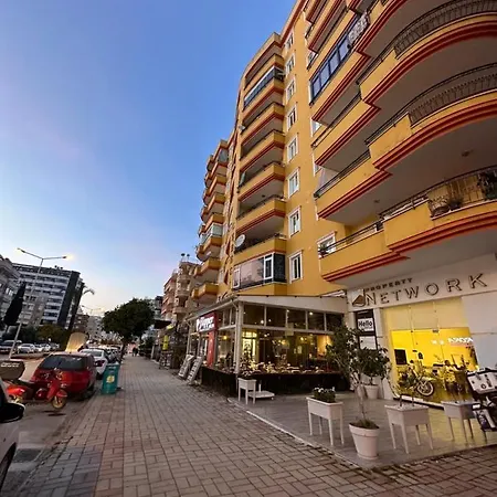 Apartment With Pool Alanya